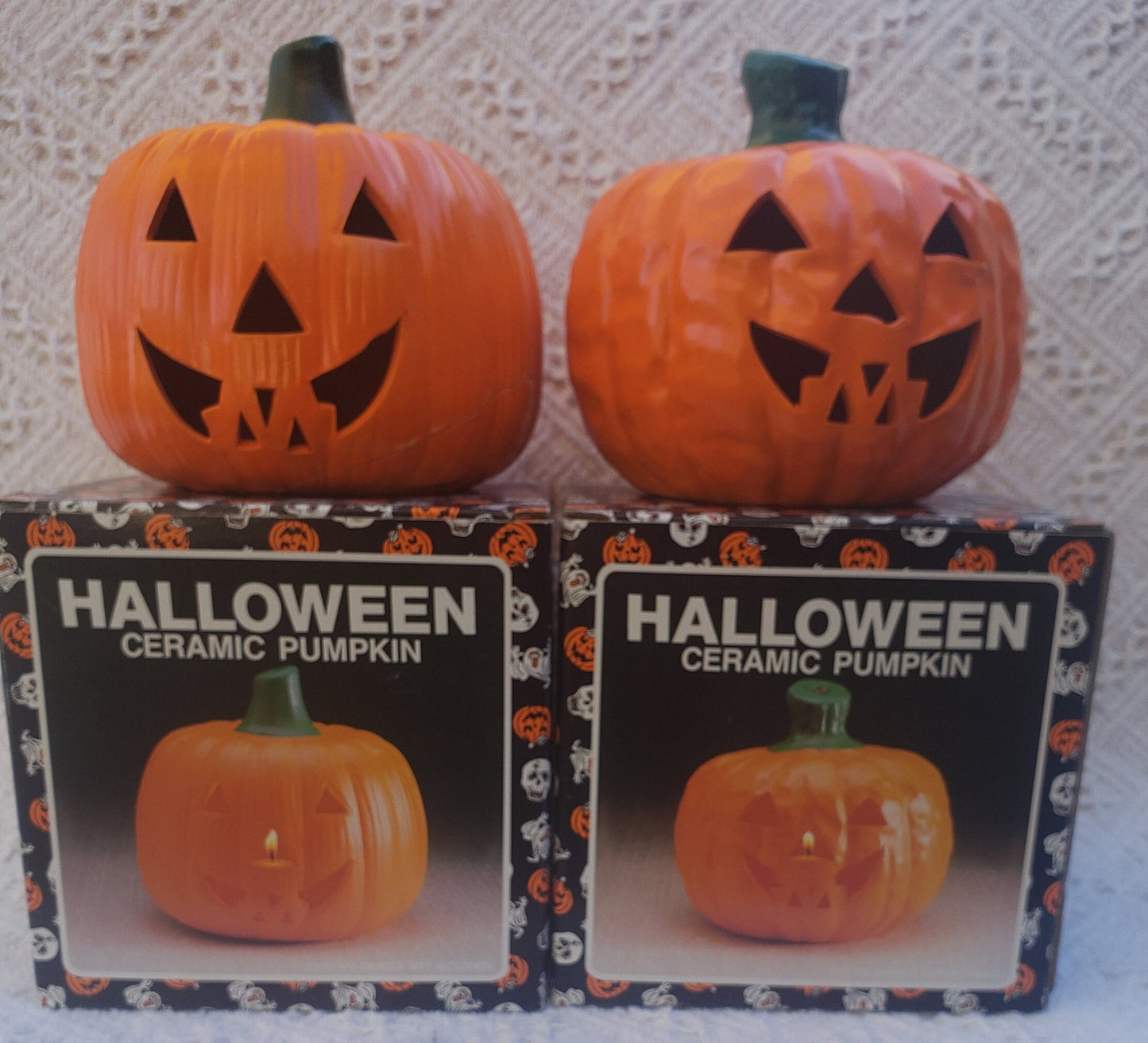 Set of 2 Vintage Ceramic Halloween Pumpkin/Jack O Lantern Luminaries
