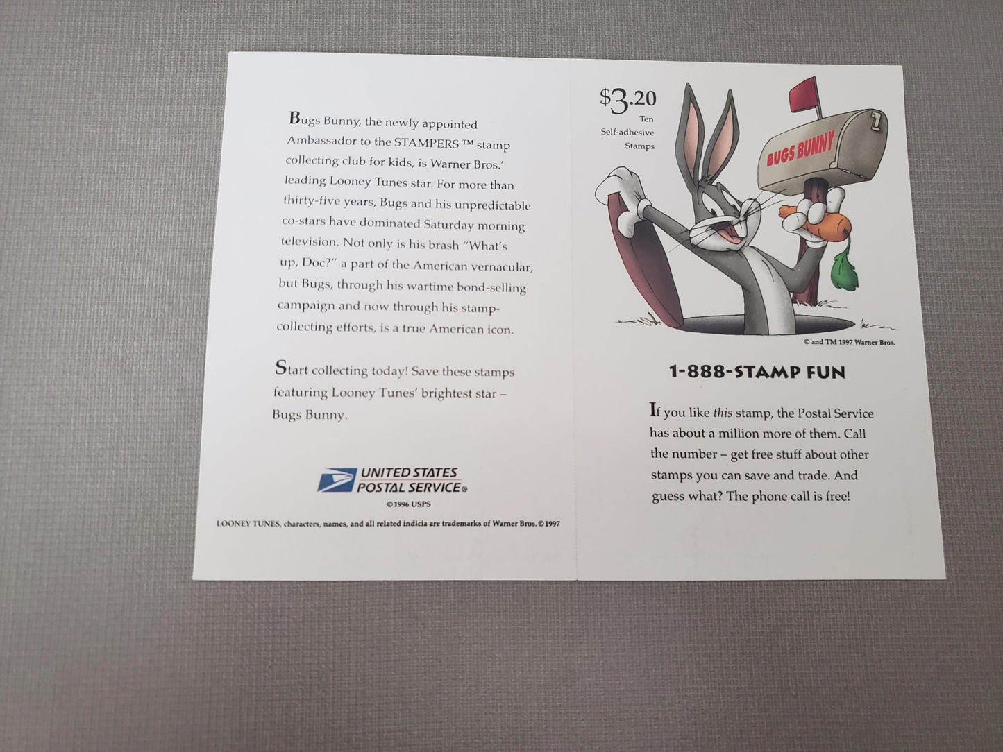 Bugs Bunny Booklet Sheet of 10 MINT NH 32 Cent Stamp